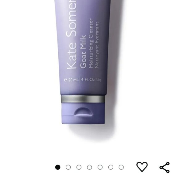 Kate Sommerville - Picture 2 of 5